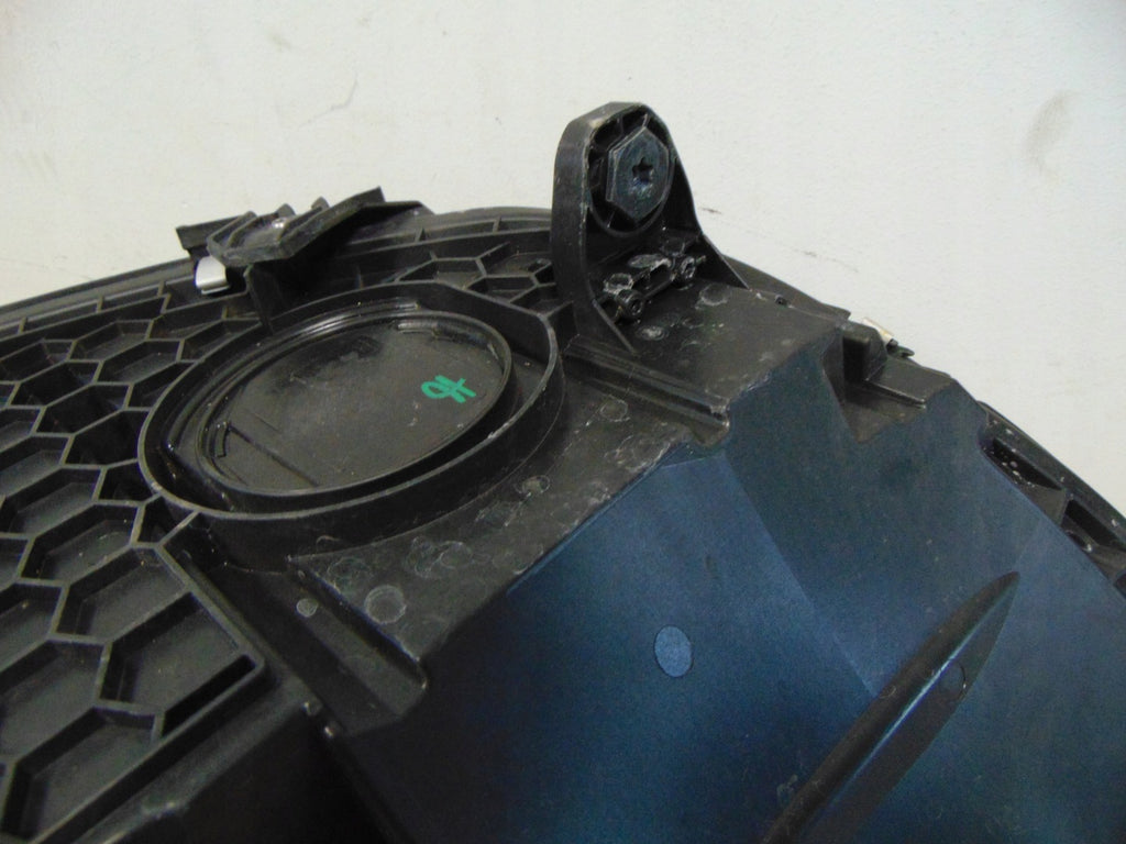 Frontscheinwerfer Mercedes-Benz W206 A2069068104 LED Rechts oder Links SCH5139524878sh