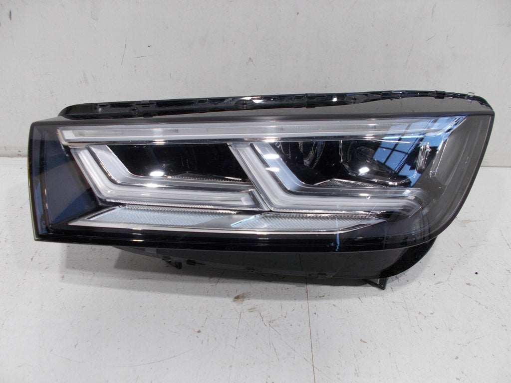 Frontscheinwerfer Audi Q5 80A941035 LED Ein Stück (Rechts oder Links) Headlight