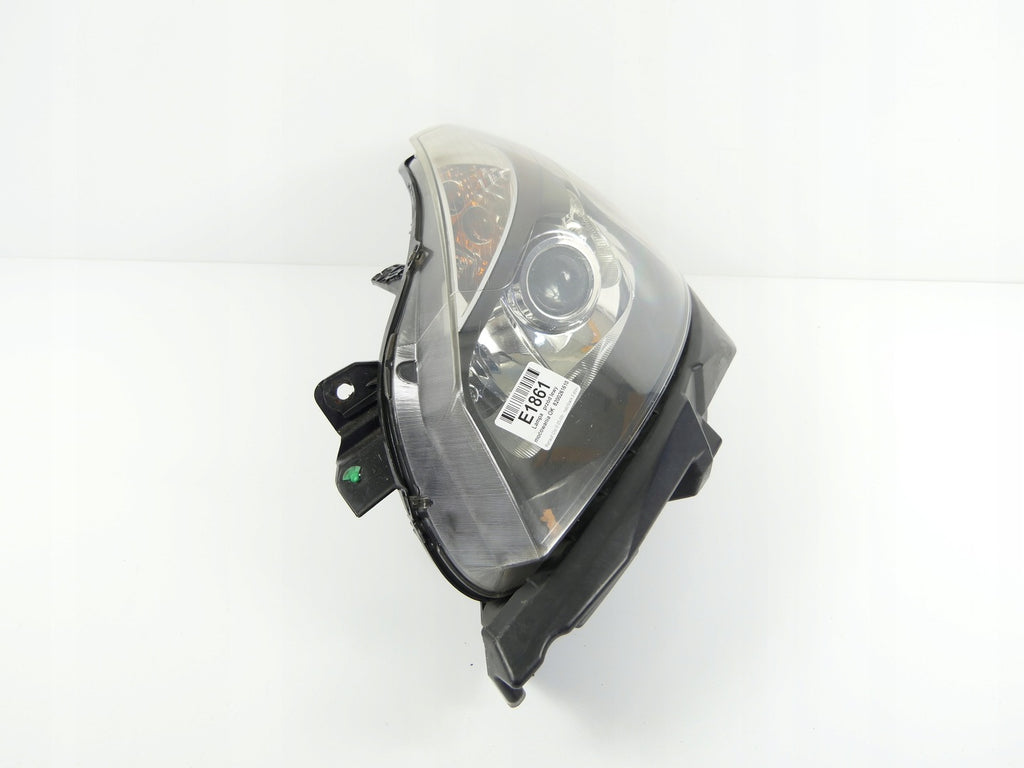 Frontscheinwerfer Renault Clio Hatchback III 8200261610 Links Headlight SCH6540521634xp