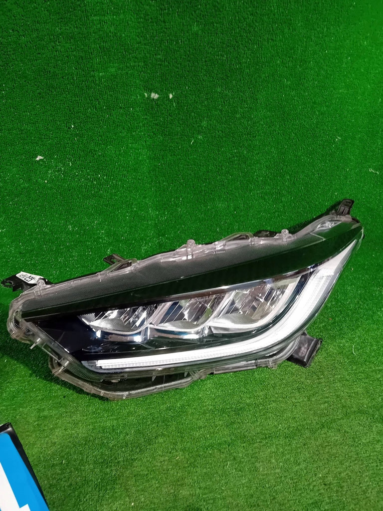Frontscheinwerfer Toyota Yaris Full LED Links Scheinwerfer Headlight SCH8761323515fy
