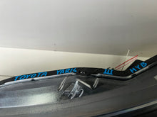 Load image into Gallery viewer, Frontscheinwerfer Toyota Yaris Links Scheinwerfer Headlight