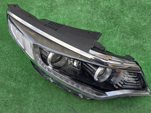 Laden Sie das Bild in den Galerie-Viewer, Frontscheinwerfer Kia Optima 92102D4070 Bi-Xenon Rechts Scheinwerfer Headlight SCH3460049379qo