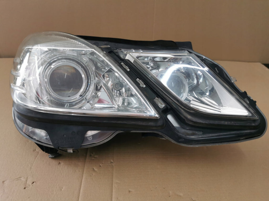 Frontscheinwerfer Mercedes-Benz W212 A2128202061 Xenon Rechts Headlight SCH8493061005ds