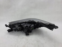 Laden Sie das Bild in den Galerie-Viewer, Frontscheinwerfer Toyota Hilux VIII SPP18190 Rechts Scheinwerfer Headlight SCH3588647822pb