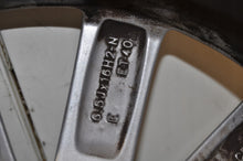 Load image into Gallery viewer, 1x Alufelge 16 Zoll 6.5&quot; 5x100 40ET 82A601025C Audi A1 Rim Wheel