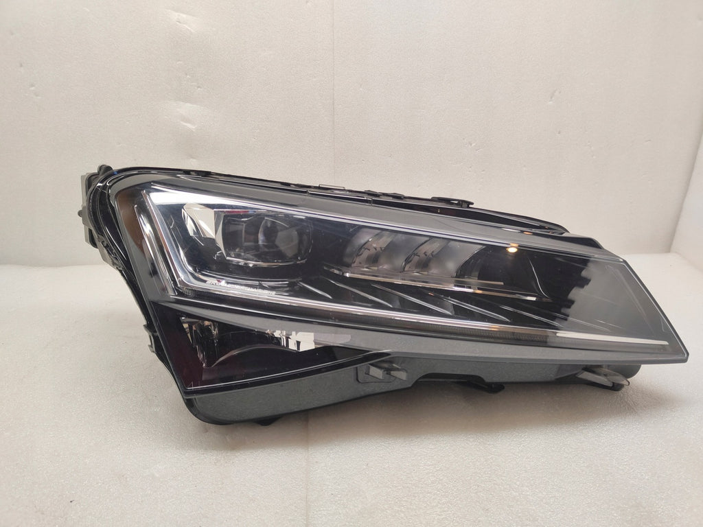 Frontscheinwerfer Skoda Superb III 3V1941016E Full LED Rechts Headlight
