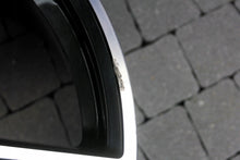 Load image into Gallery viewer, 1x Alufelge 19 Zoll 8.5" 5x112 40ET Glanz Schwarz 8W0601025 Audi Rim Wheel FEL9909807771wz