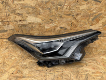 Load image into Gallery viewer, Frontscheinwerfer Toyota Chr 81110-F4071 Rechts Scheinwerfer Headlight SCH1836791581tl