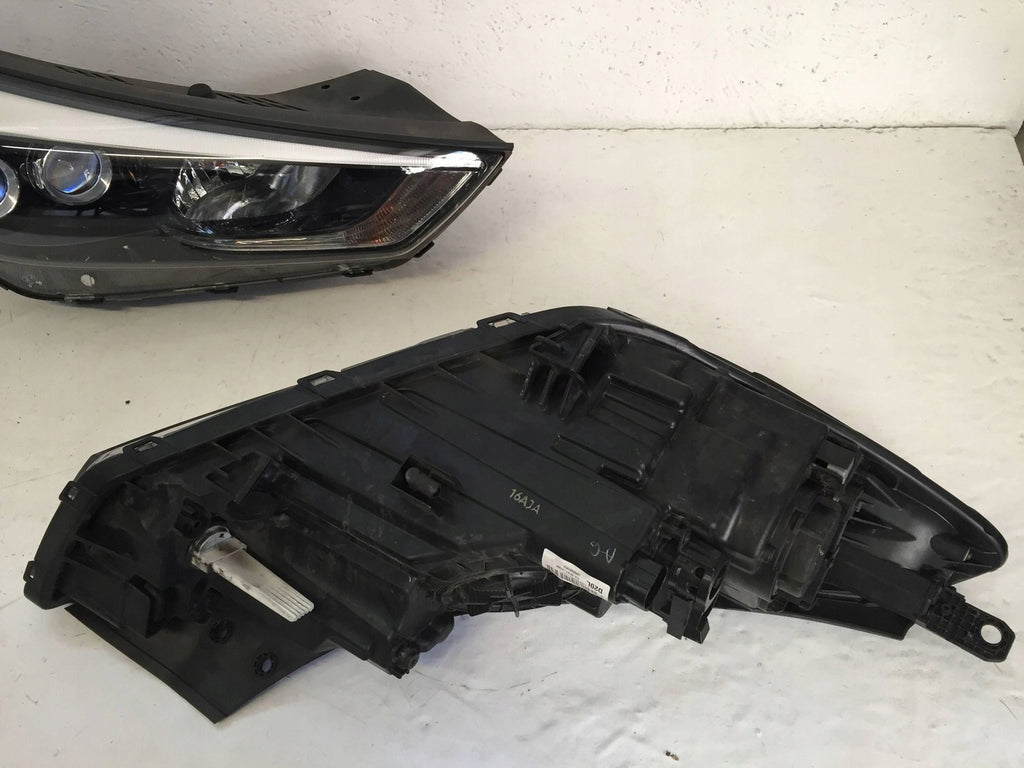 Frontscheinwerfer Hyundai Tucson III R00WD201RVJ Ein Satz Scheinwerfer Headlight SCH1375195906rn