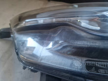 Laden Sie das Bild in den Galerie-Viewer, Frontscheinwerfer Iveco Daily VI I 05802476873 Rechts Scheinwerfer Headlight SCH4578581115as