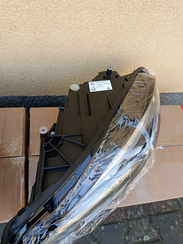 Frontscheinwerfer Mercedes-Benz Cla C118 A1189063900 LED Rechts oder Links SCH1307336168gd