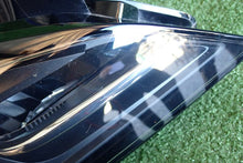 Laden Sie das Bild in den Galerie-Viewer, Frontscheinwerfer Opel Astra 39195689 LED Rechts Scheinwerfer Headlight SCH6335058937ms