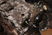 Laden Sie das Bild in den Galerie-Viewer, Motor Renault Koleos II M9R868 2.0 DCI 177PS 130kW 2017 Diesel Engine Unkomplett MOT1129870069bw