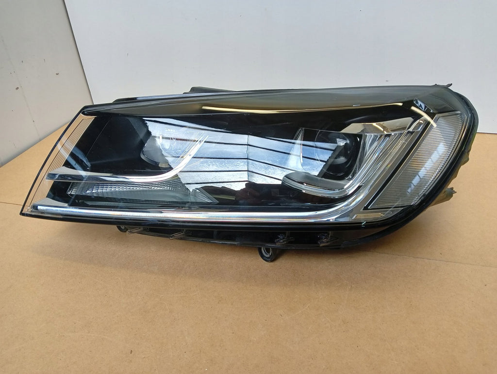 Frontscheinwerfer VW Touareg 7P1941033A Links Scheinwerfer Headlight