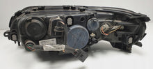 Laden Sie das Bild in den Galerie-Viewer, Frontscheinwerfer Volvo V70 30784250 89901007 Rechts Scheinwerfer Headlight