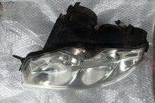 Laden Sie das Bild in den Galerie-Viewer, Frontscheinwerfer Alfa Romeo 166 Xenon Ein Stück (Rechts oder Links) Headlight SCH2241610660ul