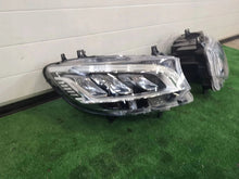Laden Sie das Bild in den Galerie-Viewer, Frontscheinwerfer Mercedes-Benz Sprinter A9109068200 A9109067100 LED Ein Satz SCH4189470642hs