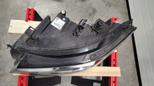 Load image into Gallery viewer, Frontscheinwerfer VW Tiguan Allspace 5NN941081D LED Links Scheinwerfer Headlight SCH2193471408gt