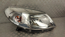 Laden Sie das Bild in den Galerie-Viewer, Frontscheinwerfer Dacia Sandero 8200733877 LED Rechts Scheinwerfer Headlight