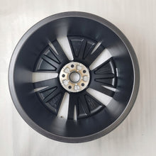 Laden Sie das Bild in den Galerie-Viewer, 1x Alufelge 19 Zoll 8.0" 5x112 45ET 5LA601025 Skoda Enyaq Rim Wheel FEL5582987393yb