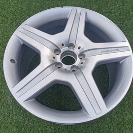 1x Alufelge 19 Zoll 9.5