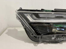 Laden Sie das Bild in den Galerie-Viewer, Frontscheinwerfer Toyota V LED Links Scheinwerfer Headlight SCH8683571983np