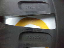 Laden Sie das Bild in den Galerie-Viewer, 1x Alufelge 18 Zoll 7.5" 6x139.7 25ET 4261A-60210 Toyota Land Cruiser Rim Wheel FEL4541541250np