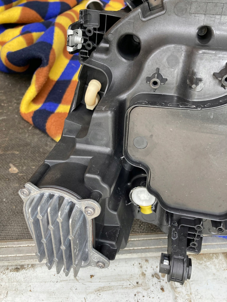 Frontscheinwerfer VW Id.4 11B941035D 11B941036D LED Rechts oder Links SCH1133661467ly