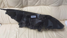 Load image into Gallery viewer, Frontscheinwerfer Opel Astra 39158005 LED Links Scheinwerfer Headlight