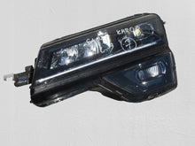 Laden Sie das Bild in den Galerie-Viewer, Frontscheinwerfer Skoda Karoq 57B941015D LED Links Scheinwerfer Headlight SCH3938985766rz