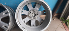 Load image into Gallery viewer, 4x Alufelge 18 Zoll 8.0" 5x130 57ET Silber 7L6601025K VW Touareg Rim Wheel FEL1395952195cl