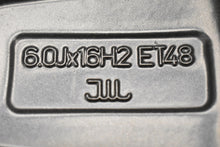 Laden Sie das Bild in den Galerie-Viewer, 1x Alufelge 16 Zoll 6.0&quot; 5x112 48ET Glanz Schwarz 8V0071496 Audi A3 Rim Wheel