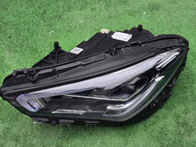 Laden Sie das Bild in den Galerie-Viewer, Frontscheinwerfer Mercedes-Benz Cla A1189068900 Links Scheinwerfer Headlight SCH7758105114xd