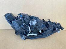 Laden Sie das Bild in den Galerie-Viewer, Frontscheinwerfer Mazda III GRF5-51040 LED Links Scheinwerfer Headlight