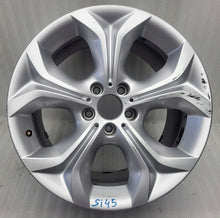 Laden Sie das Bild in den Galerie-Viewer, 1x Alufelge 19 Zoll 10.0" 5x120 53ET Glanz Silber 6788009 BMW X5 E70 E71 FEL1842205056mf