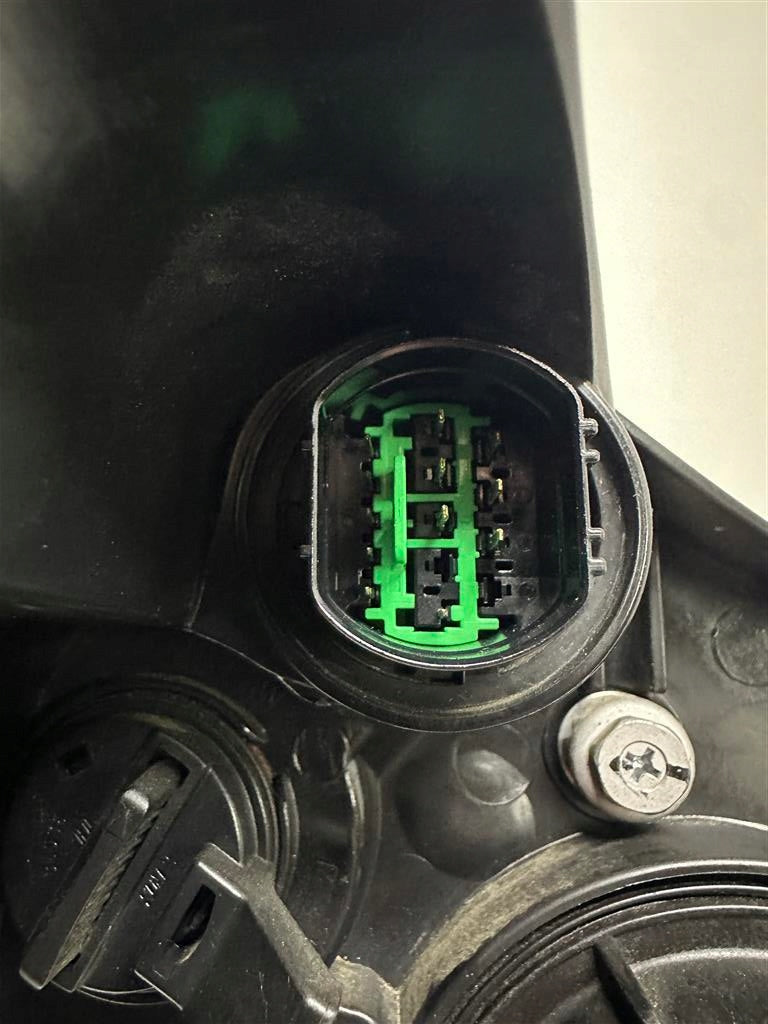 Frontscheinwerfer Kia Ceed 92102-A2060 LED Ein Stück (Rechts oder Links)