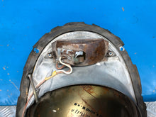 Laden Sie das Bild in den Galerie-Viewer, Frontscheinwerfer Mercedes-Benz W111 W108 K12706 Ein Stück (Rechts oder Links) SCH7803862592xz