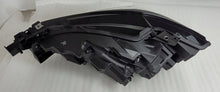 Laden Sie das Bild in den Galerie-Viewer, Frontscheinwerfer Mazda 6 Gj Gl GSJ5-51-031C Rechts Scheinwerfer Headlight SCH8207977433br