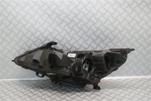 Laden Sie das Bild in den Galerie-Viewer, Frontscheinwerfer Opel Astra 662588537 LED Rechts Scheinwerfer Headlight SCH1638765476xz