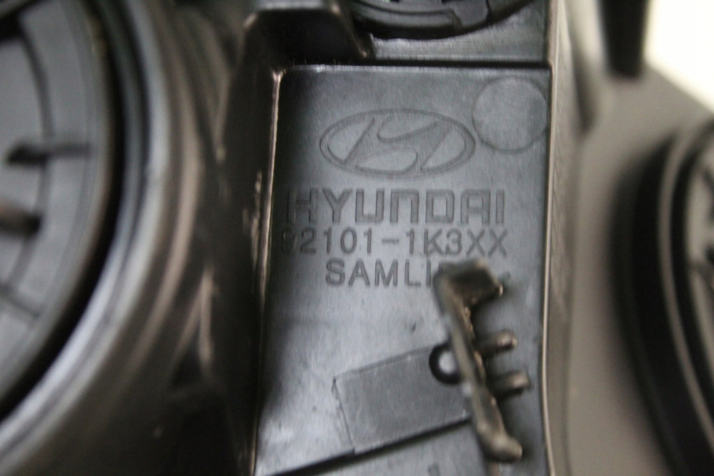 Frontscheinwerfer Hyundai Ix20 92101-1K3XX Links Scheinwerfer Headlight SCH7661006545wn