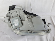 Laden Sie das Bild in den Galerie-Viewer, Frontscheinwerfer Mercedes-Benz W220 2208200761 Links Scheinwerfer Headlight