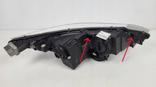Laden Sie das Bild in den Galerie-Viewer, Frontscheinwerfer Honda Civic I 33150-TV0-G416-M1-KUD1 Links Headlight SCH8387846714la