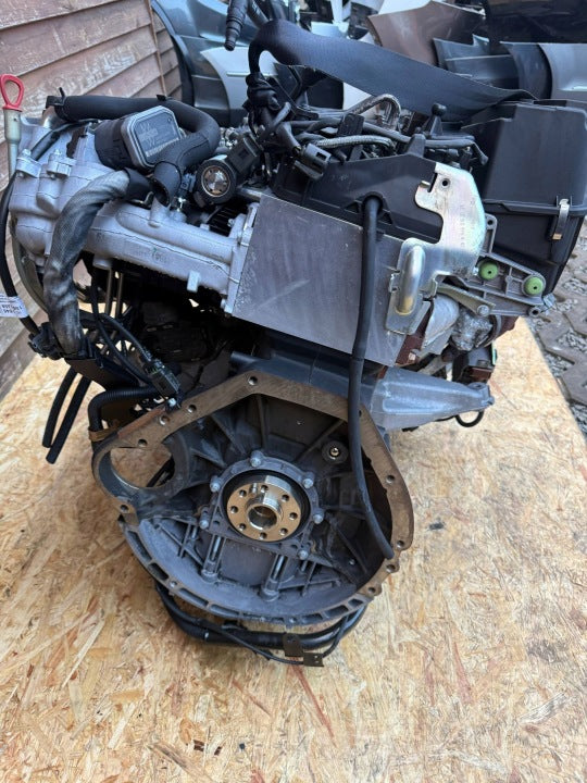 Motor Mercedes-Benz W204 XLV3178 2.2 CDI Diesel Engine Unkomplett MOT8883109202hx