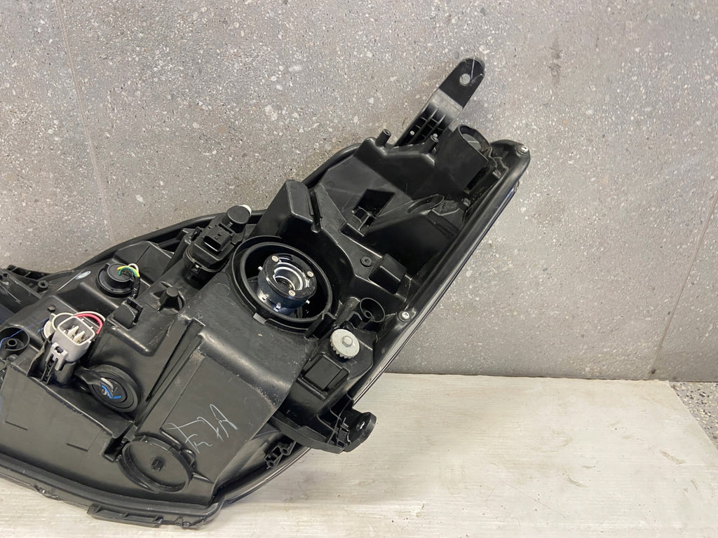 Frontscheinwerfer Toyota Yaris Rechts Scheinwerfer Headlight