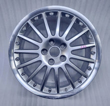 Load image into Gallery viewer, 1x Alufelge 18 Zoll 8.0&quot; 5x112 48ET Glanz Silber 4F4071498 Audi C6 Rim Wheel