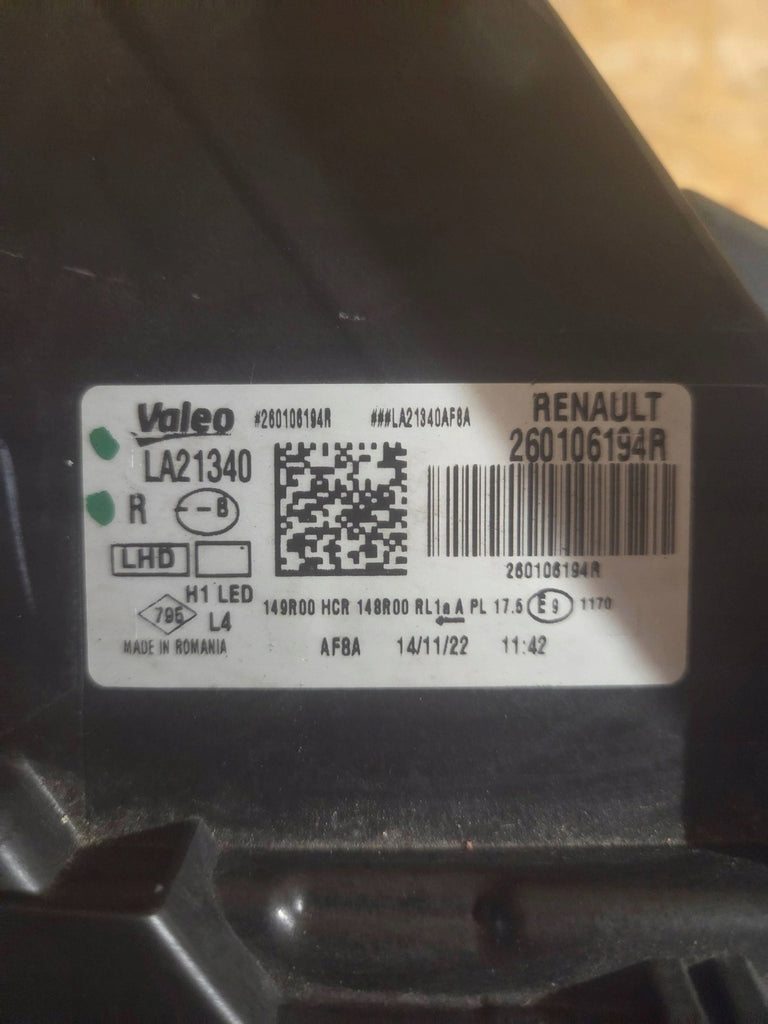 Frontscheinwerfer Dacia Duster 260106194R LED Rechts Scheinwerfer Headlight SCH2911262739ch
