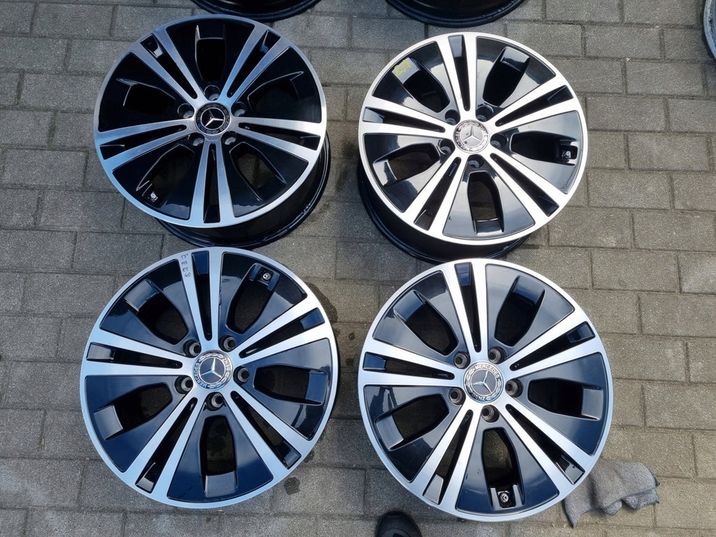 4x Alufelge 17 Zoll 7.5" 5x112 40ET Glanz Schwarz A2134015100 Mercedes-Benz FEL2920450926fm
