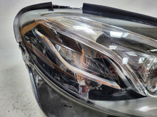 Laden Sie das Bild in den Galerie-Viewer, Frontscheinwerfer Mercedes-Benz W213 A2139069608 LED Rechts Headlight SCH2455000532vp