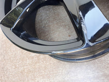 Laden Sie das Bild in den Galerie-Viewer, 1x Alufelge 17 Zoll 7.0" 5x108 50ET RC30707 Renault Rim Wheel FEL3140108210qi