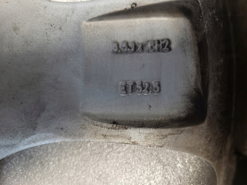 1x Alufelge 16 Zoll 6.5" 5x114.3 52 5ET 9965-686560 9965686560 Mazda Cx3 Cx-3